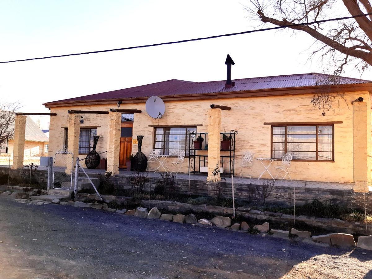Sutherland Guest House ภายนอก รูปภาพ